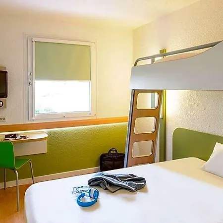 Ibis Budget *